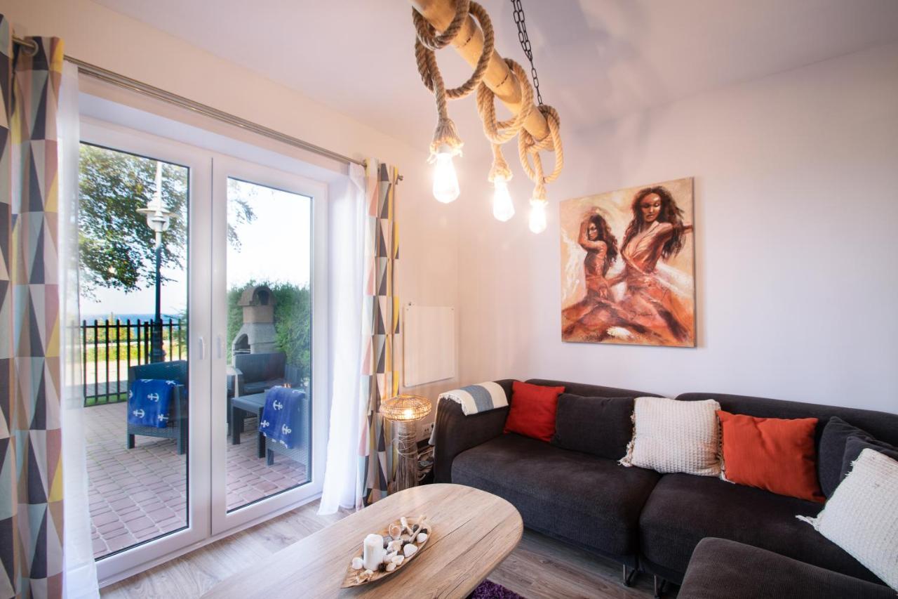 Apartament Z Widokiem Na Morze "U Grazyny" Jaroslawiec Bagian luar foto