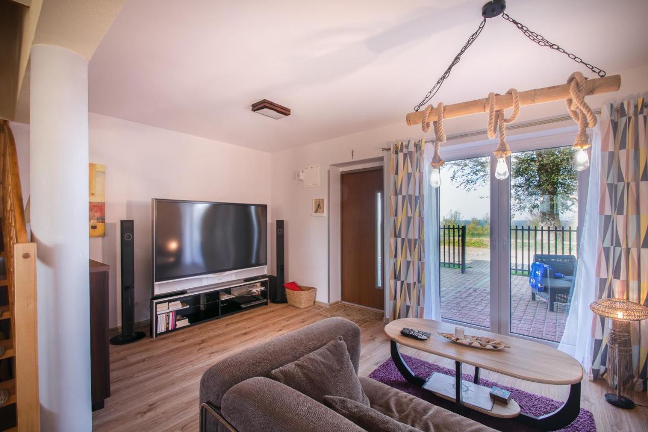 Apartament Z Widokiem Na Morze "U Grazyny" Jaroslawiec Bagian luar foto